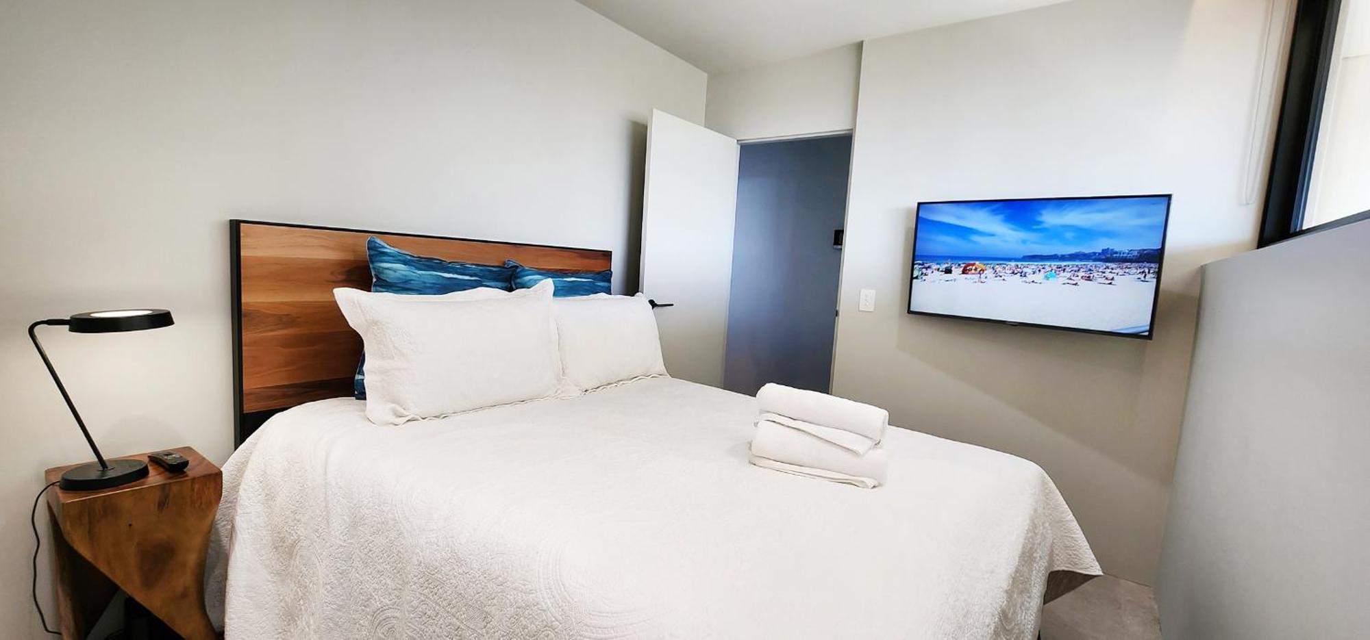 Apartment Coastal Luxury At Skye Tamarama