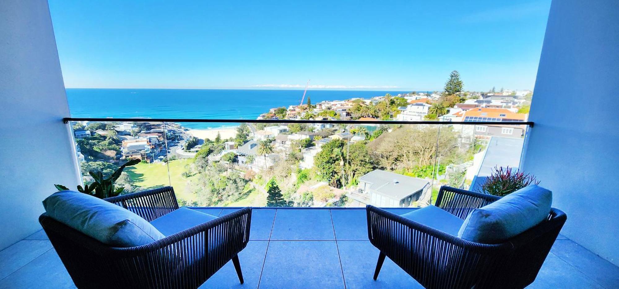 Coastal Luxury At Skye Tamarama